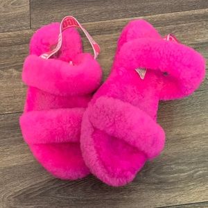 UGG | Fuzzy Hot Pink
